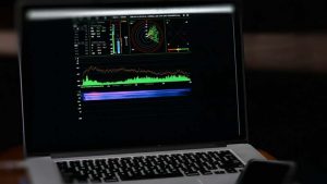 اختراق الايفون في برلين